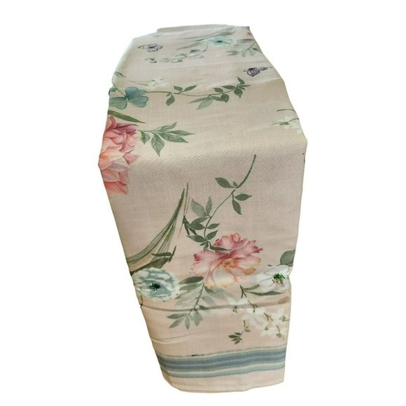 Tahari Home Floral Tablecloth Shabby Chic Style Pastel Color 60x84in Oblong - Picture 4 of 11